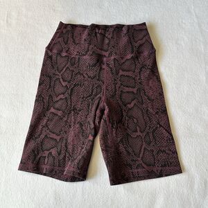 Body Language Purple Snakeskin Biker Shorts Women’s Size M